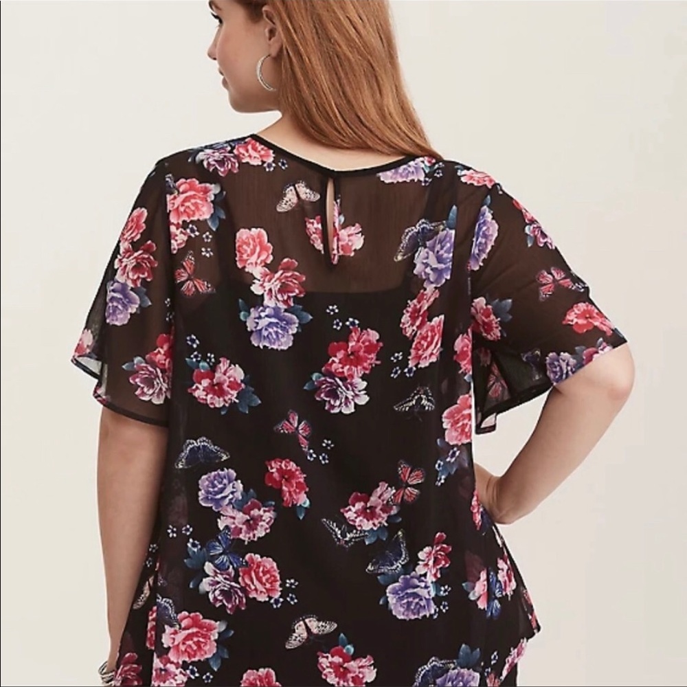 Torrid Floral and Butterfly Babydoll Top - Picture 4 of 14